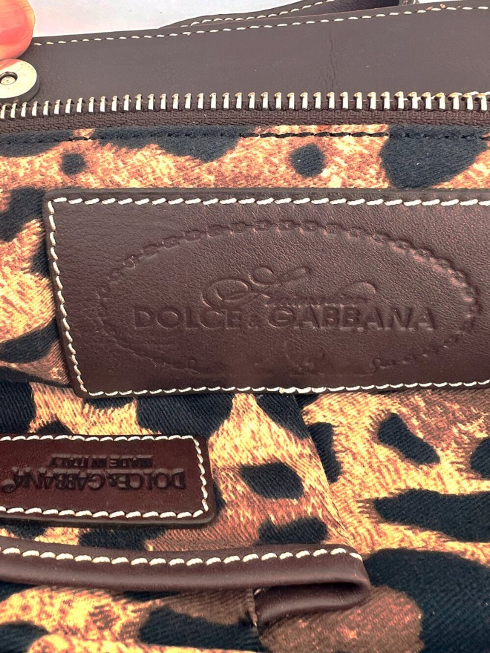 Authentic DOLCE & GABBANA Y2K Plaque Chain Shoulder Bag Chocolate Leather Milan - Picture 12 of 13